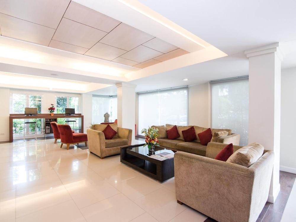 Avion Hotel Банкок Екстериор снимка